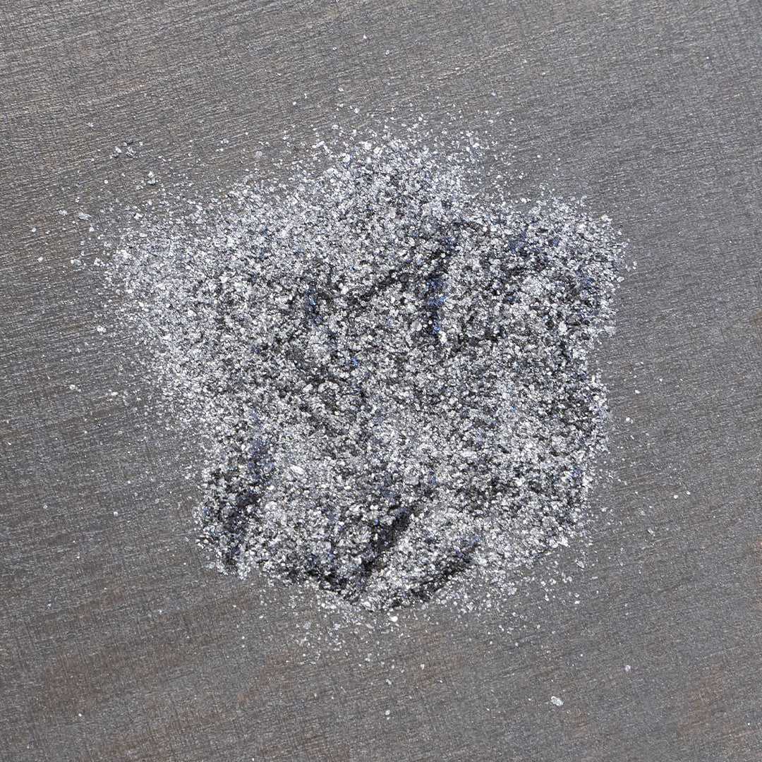 Vilgukivi (mica) helbed grafiit